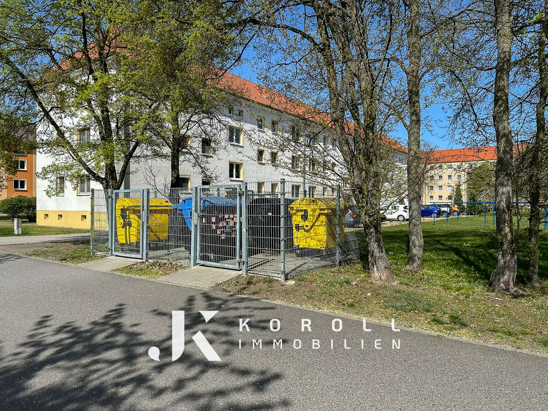 Mehrfamilienhaus